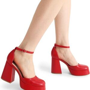 🍒♥️ Cherry Red Platform Shoes with Chunky Heel and Ankle Strap ♥️🍒 new with box
